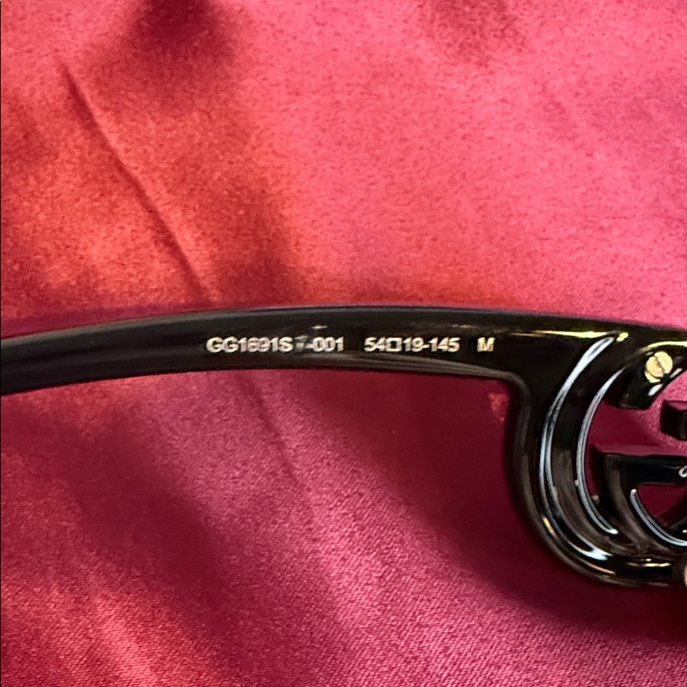 Gucci GG1691S Sunglasses - NIB - Picture 3 of 7